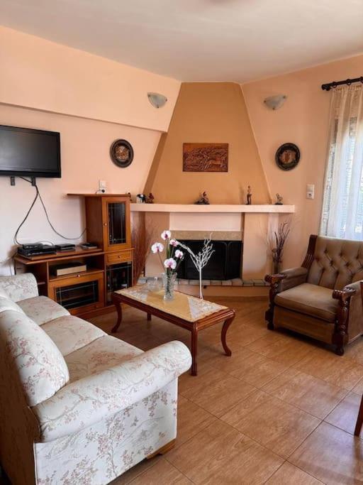 Family Woodland Oasis Vipgreece Διαμέρισμα Κήρινθος Εξωτερικό φωτογραφία