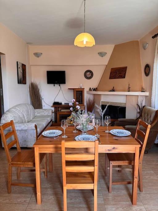 Family Woodland Oasis Vipgreece Διαμέρισμα Κήρινθος Εξωτερικό φωτογραφία